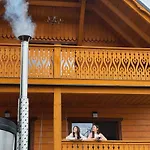 Na Soszowie: Scenic Retreat With Hot Tub & Sauna, Near Slopes