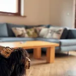 Na Soszowie: Scenic Retreat With Hot Tub & Sauna, Near Slopes Apartment *