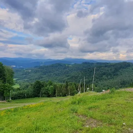 Na Soszowie: Scenic Retreat With Hot Tub & Sauna, Near Slopes Apartment *