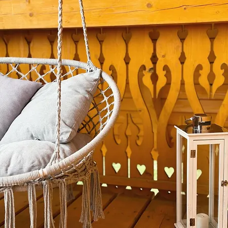 Apartment Na Soszowie: Scenic Retreat With Hot Tub & Sauna, Near Slopes