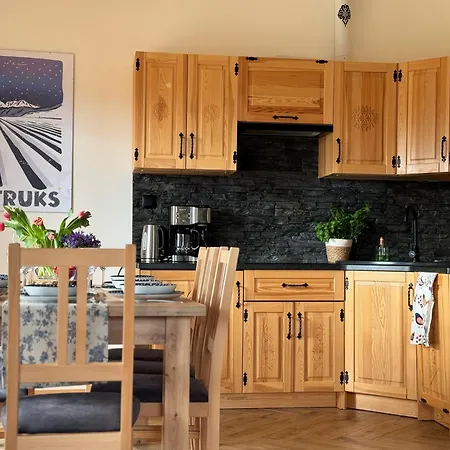 Apartamento Na Soszowie, - Widokowe Miejsce Z Balia & Prywatna Sauna, Obok Stoku Narciarskiego I Bike Parku, Dla Max 16 Osob